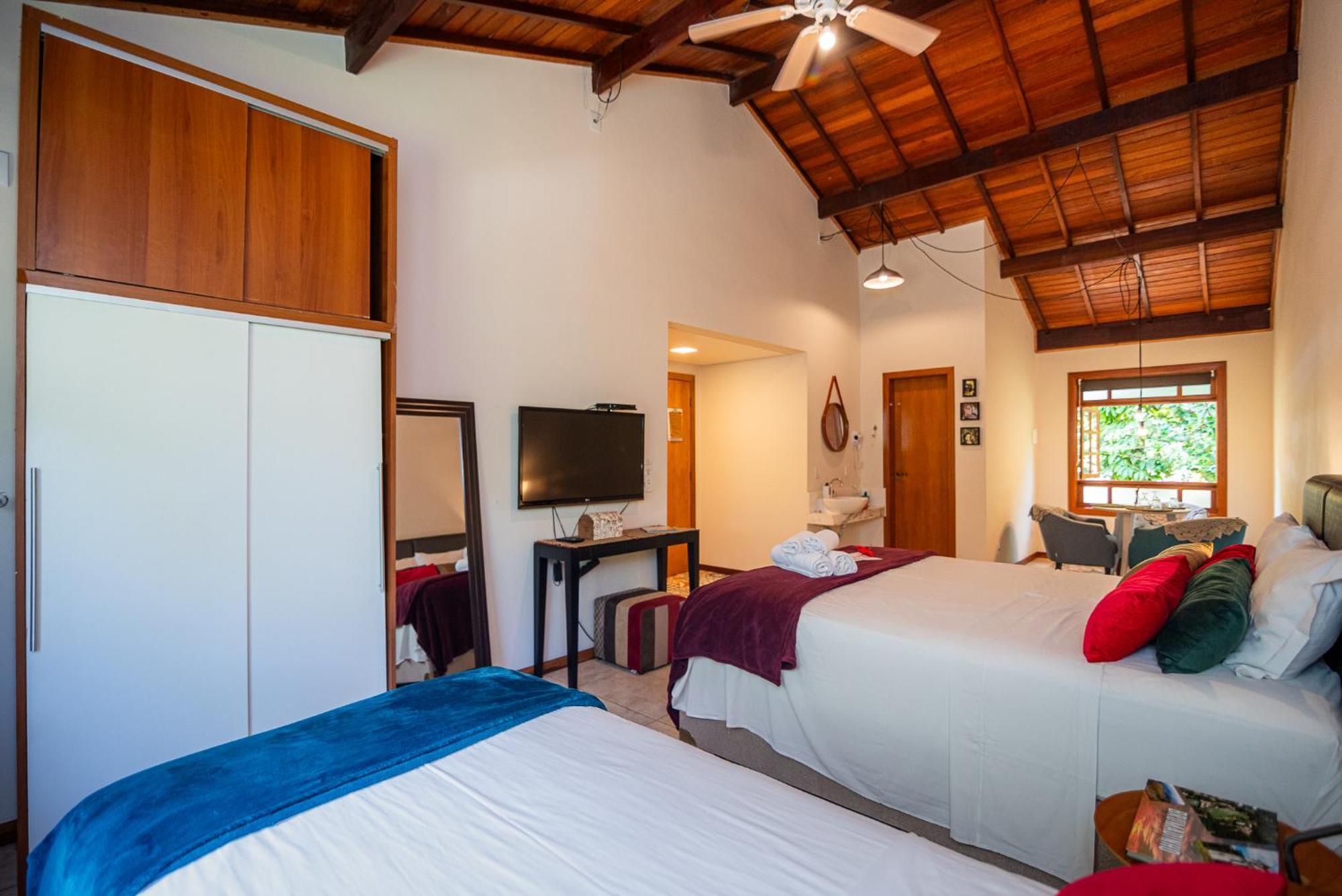 Villa Rica Pousada Boutique Brumadinho Exterior foto